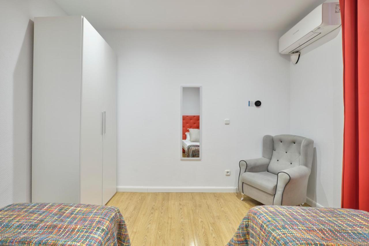 Apartamentosensol Madrid Bagian luar foto